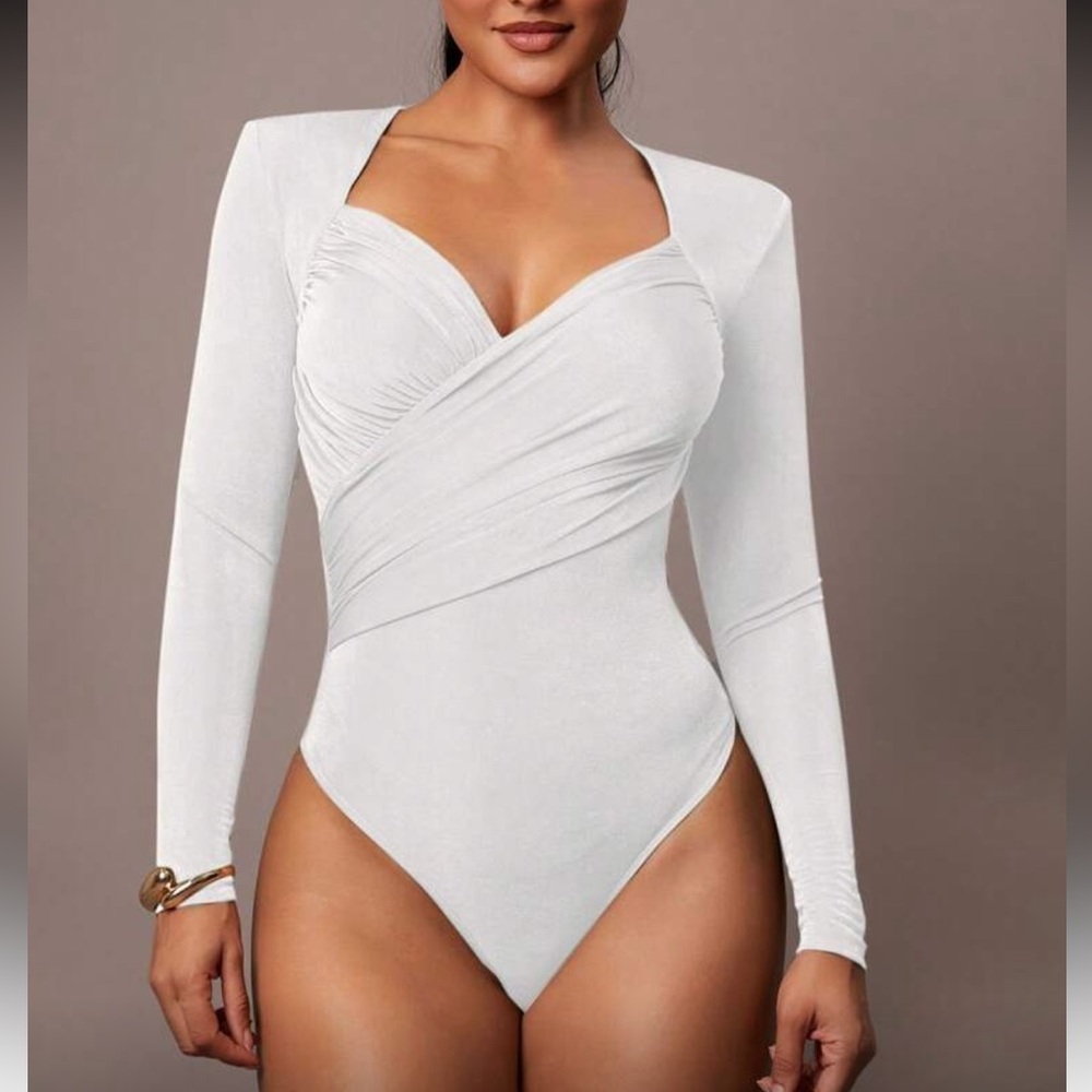 Elegant White Long Sleeve Bodysuit